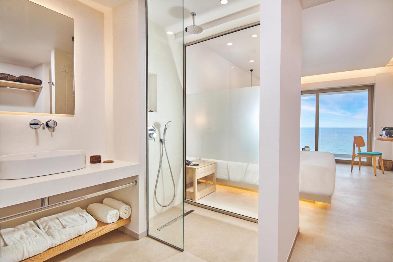 Junior Suite with Private Pool and Seaview
